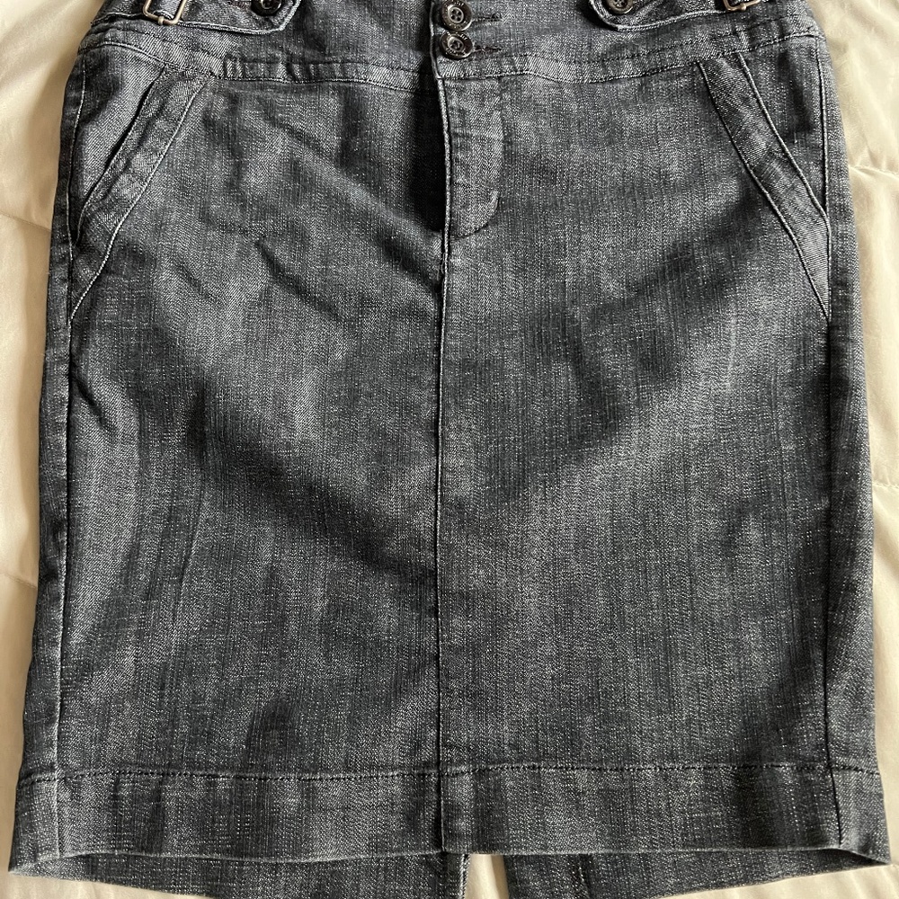 ONE SONG Authentic Denim black wash skirt Size Medium